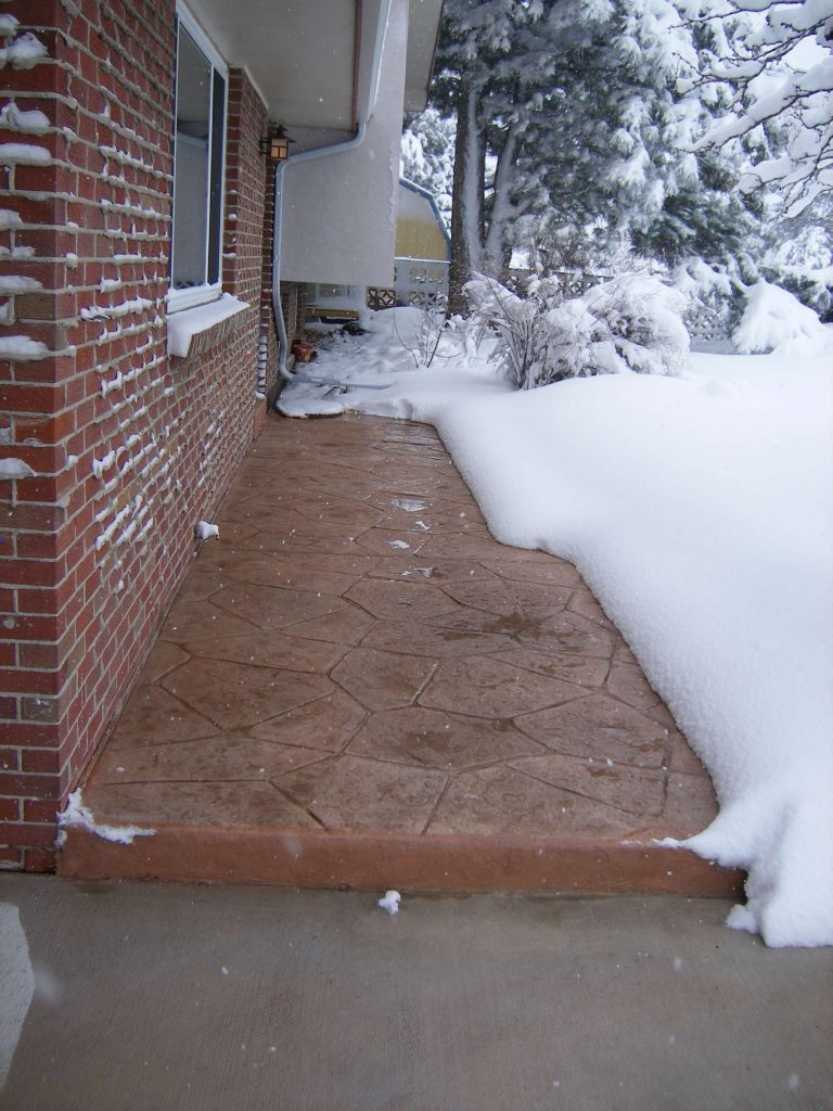 Heated sidewalk and porch